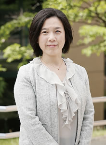 片岡 弥恵子